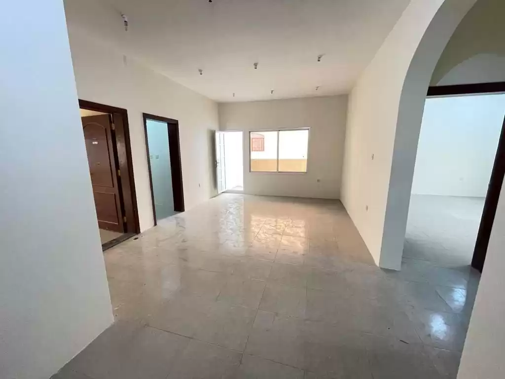 住宅 就绪物业 6 间卧室 U/F 独立别墅  出租 在 萨德 , 多哈 #12725 - 1  image 
