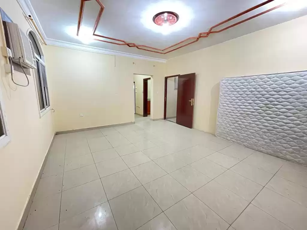 Residential Ready Property 1 Bedroom U/F Apartment  for rent in Al Sadd , Doha #12751 - 1  image 