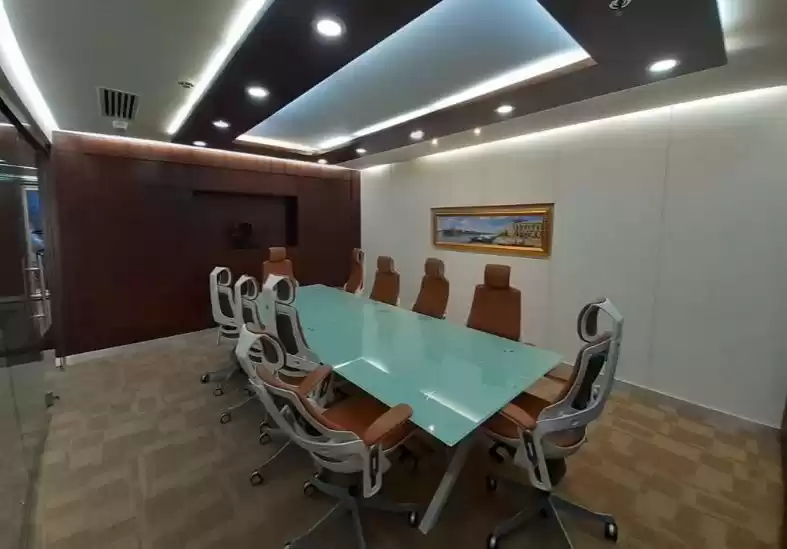 Коммерческий Готовая недвижимость Ж/Ж Офис  в аренду в Доха #12793 - 1  image 