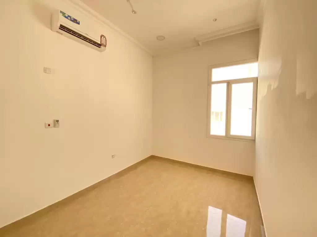 住宅 就绪物业 1 间卧室 U/F 公寓  出租 在 萨德 , 多哈 #12855 - 1  image 