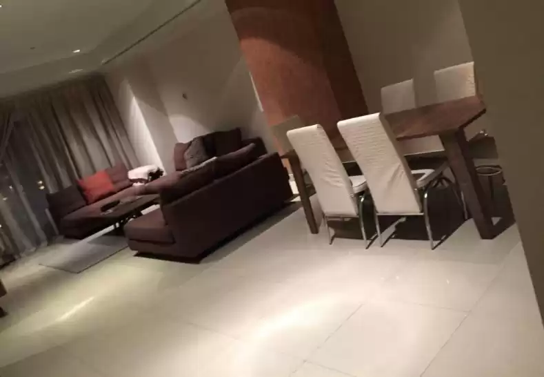 住宅 就绪物业 1 间卧室 楼/楼 公寓  出售 在 多哈 #12880 - 1  image 