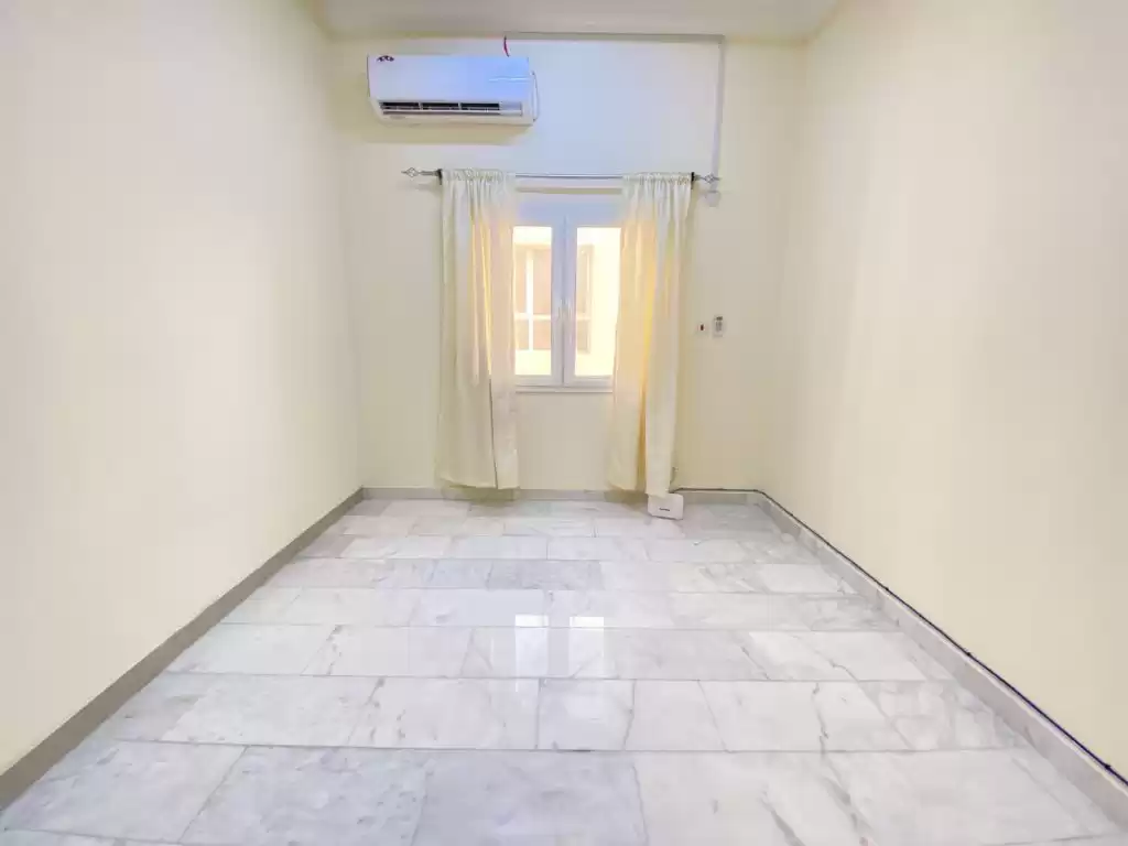 Résidentiel Propriété prête 1 chambre U / f Appartement  a louer au Al-Sadd , Doha #13065 - 1  image 