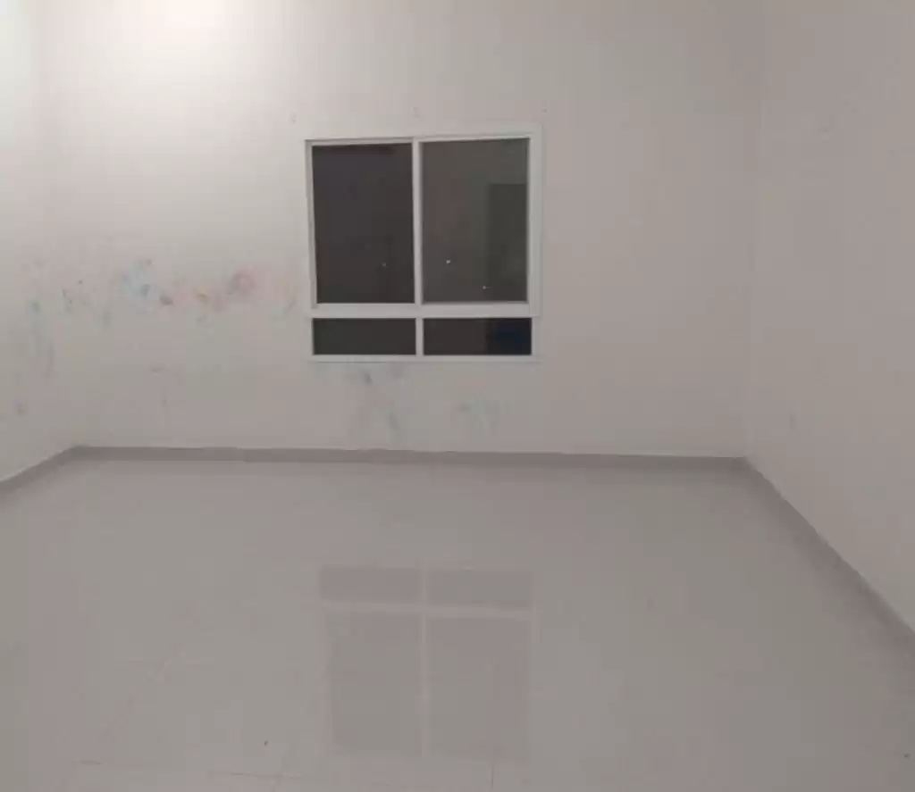 住宅 就绪物业 2 间卧室 U/F 公寓  出租 在 多哈 #13165 - 1  image 