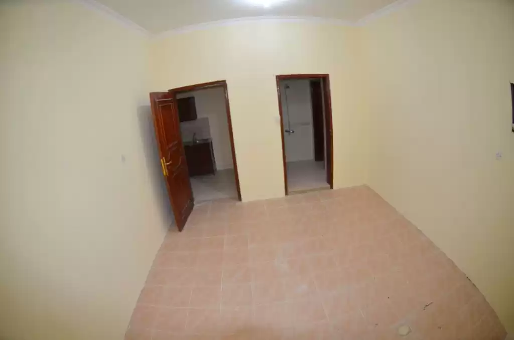 Residential Ready Property 1 Bedroom U/F Apartment  for rent in Al Sadd , Doha #13271 - 1  image 