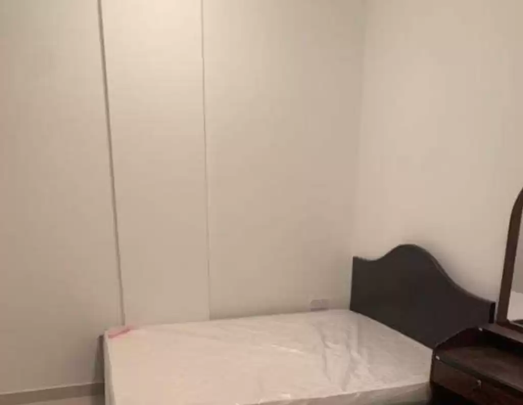 Résidentiel Propriété prête 1 chambre F / F Appartement  a louer au Al-Sadd , Doha #13322 - 1  image 