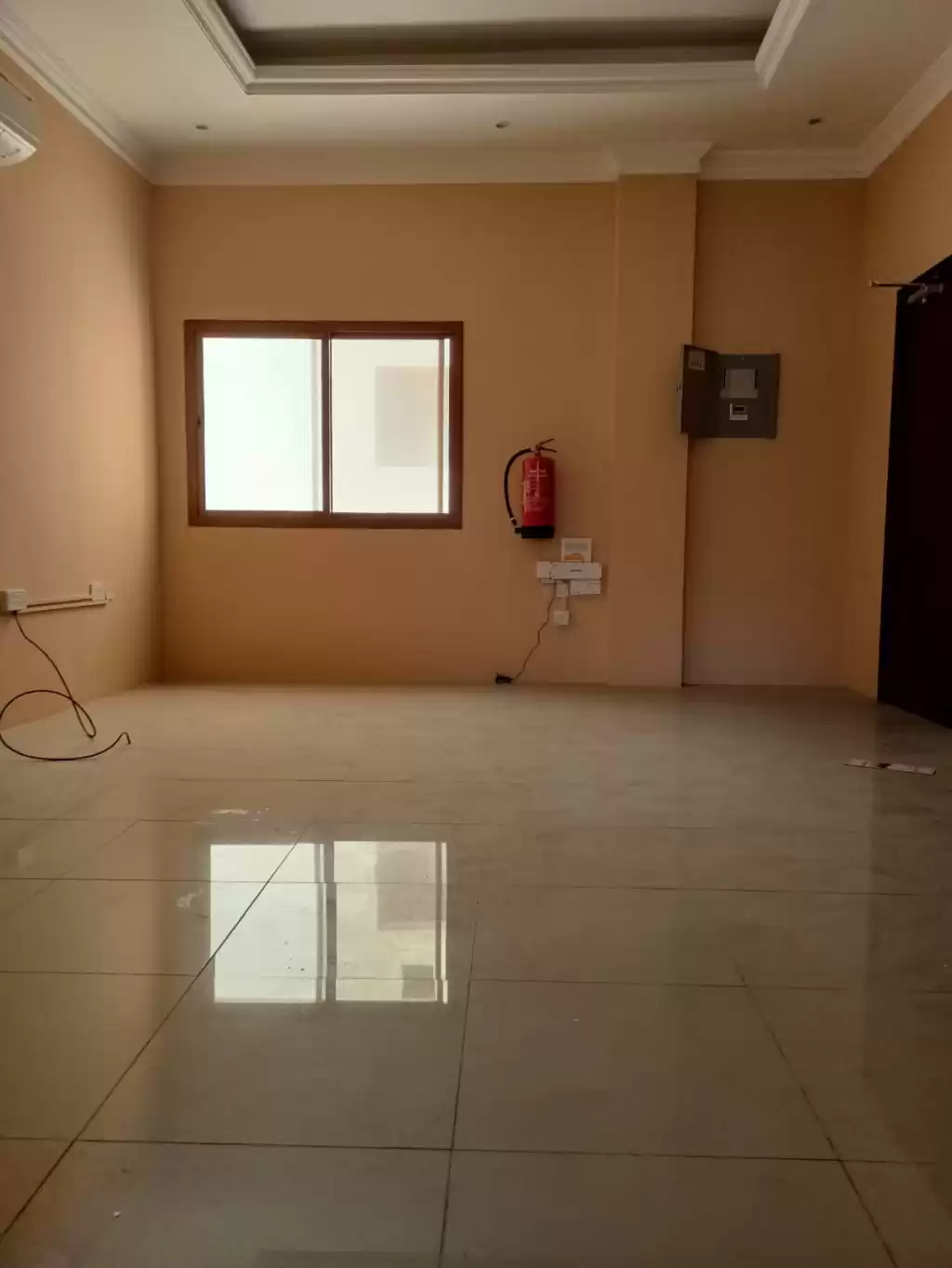 Résidentiel Propriété prête 1 chambre U / f Appartement  a louer au Al-Sadd , Doha #13359 - 1  image 