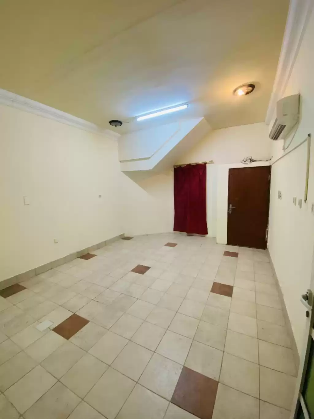 yerleşim Hazır Mülk Stüdyo U/F Apartman  kiralık içinde Al Sadd , Doha #13381 - 1  image 