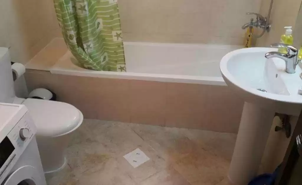 Wohn Klaar eigendom 2 Schlafzimmer F/F Wohnung  zu vermieten in Doha #13426 - 1  image 