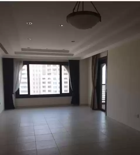 yerleşim Hazır Mülk 2 yatak odası S/F Apartman  kiralık içinde Al Sadd , Doha #13483 - 1  image 