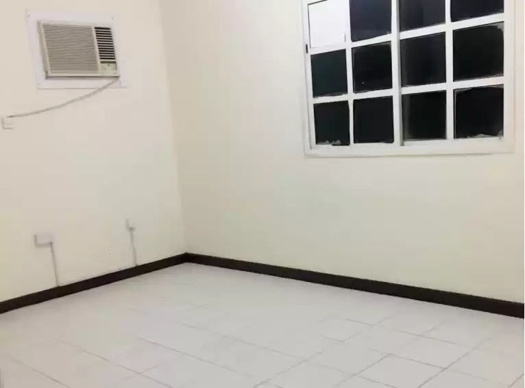 Résidentiel Propriété prête 1 chambre U / f Villa à Compound  a louer au Doha #13553 - 1  image 
