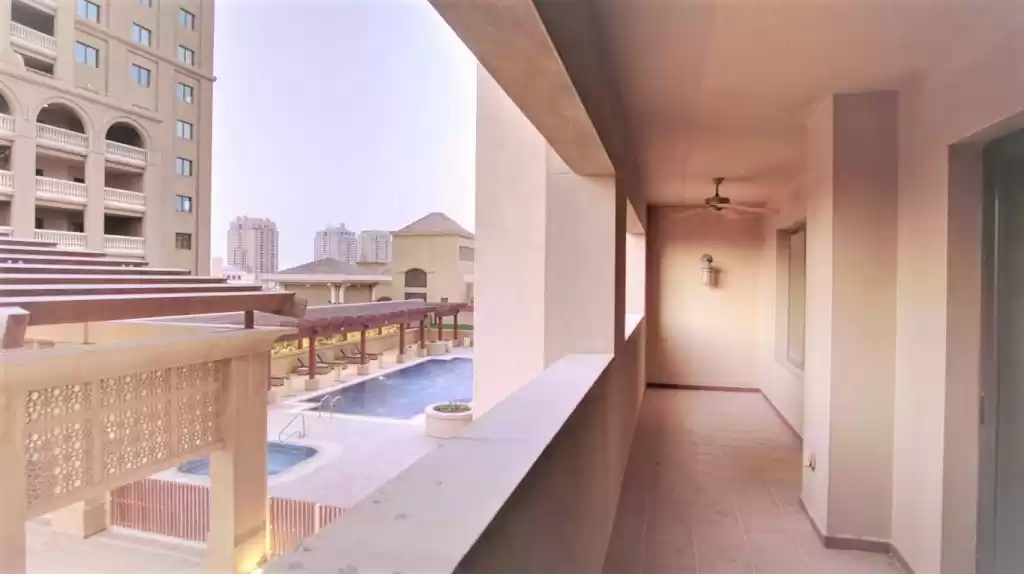Résidentiel Propriété prête 2 chambres S / F Appartement  a louer au Al-Sadd , Doha #13576 - 1  image 