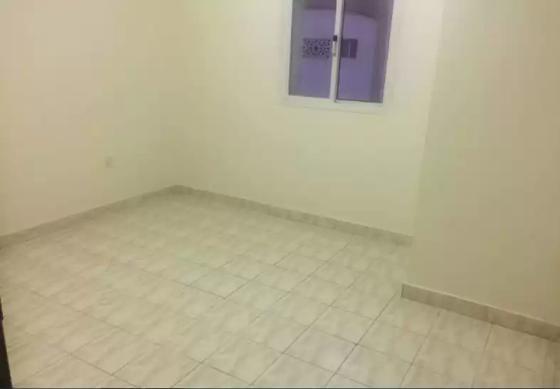 Commercial Propriété prête U / f Bureau  a louer au Doha #13598 - 1  image 