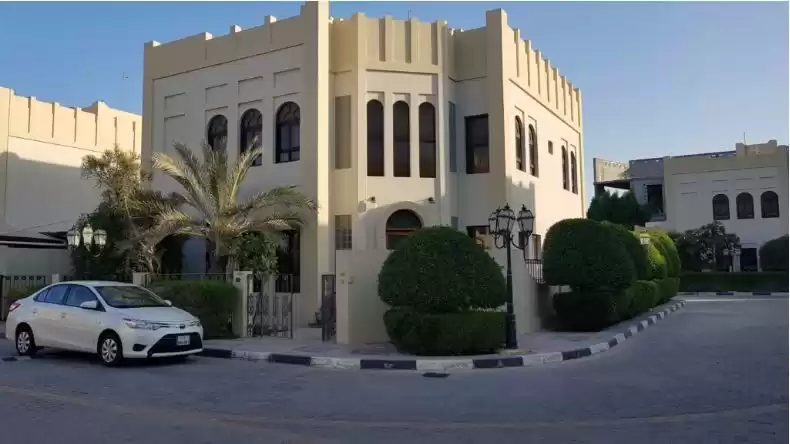 Residential Ready Property 6 Bedrooms U/F Standalone Villa  for rent in Al Sadd , Doha #13656 - 1  image 