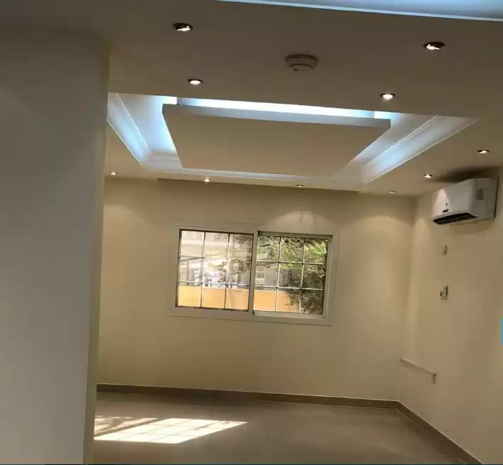مسکونی املاک آماده 3 خوابه S/F ویلا در مجتمع  برای اجاره که در السد , دوحه #13703 - 1  image 