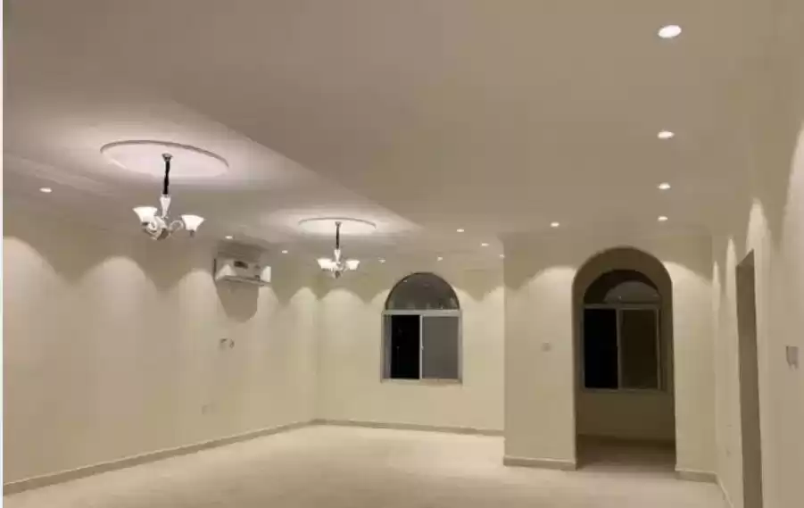 سكني عقار جاهز 7 غرف  غير مفروش فيلا  للبيع في السد , الدوحة #13735 - 1  صورة 