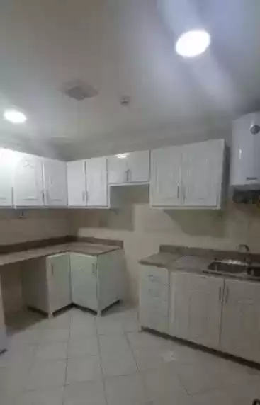 Wohn Klaar eigendom 3 Schlafzimmer U/F Wohnung  zu verkaufen in Al Sadd , Doha #13745 - 1  image 