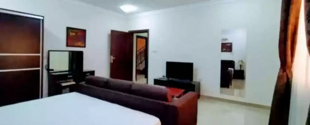 Résidentiel Propriété prête 2 chambres F / F Appartement  a louer au Al-Sadd , Doha #13759 - 1  image 