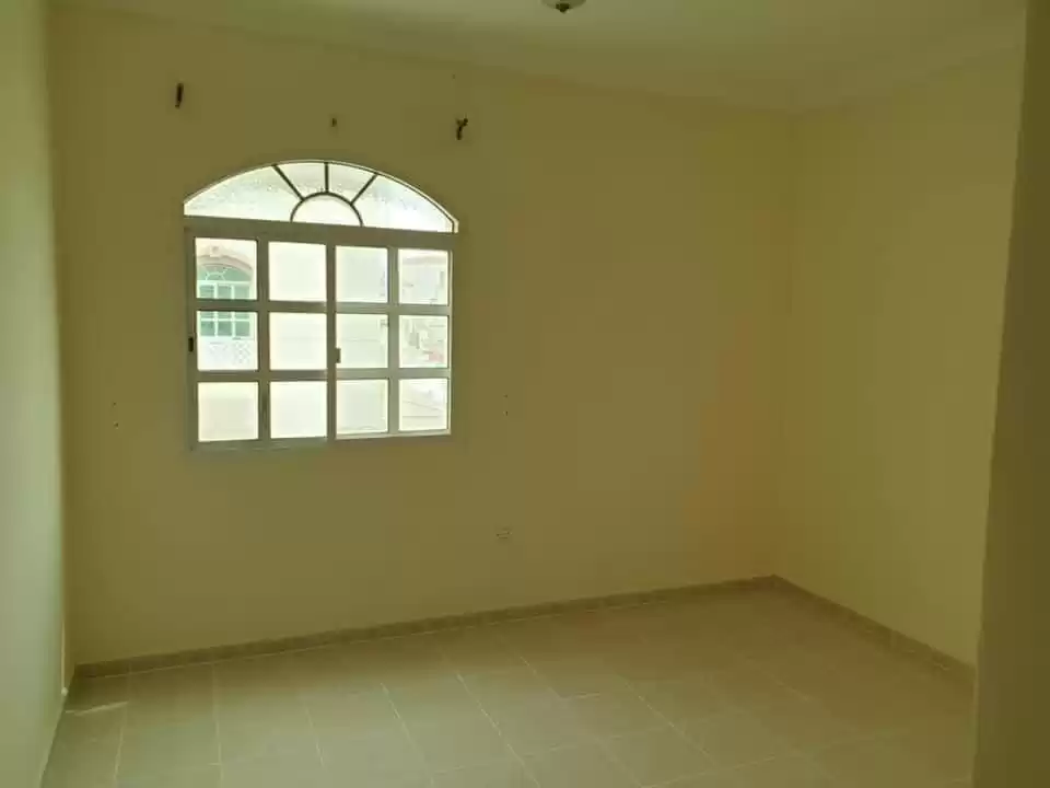 مسکونی املاک آماده 6 اتاق خواب U/F ویلای مستقل  برای اجاره که در السد , دوحه #13930 - 1  image 