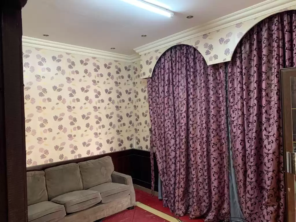 Residential Ready Property 1 Bedroom U/F Apartment  for rent in Al Sadd , Doha #14070 - 1  image 