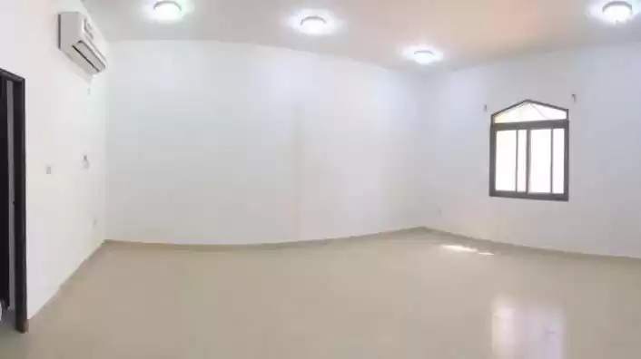 Residential Ready Property Studio U/F Apartment  for rent in Al Sadd , Doha #14112 - 1  image 