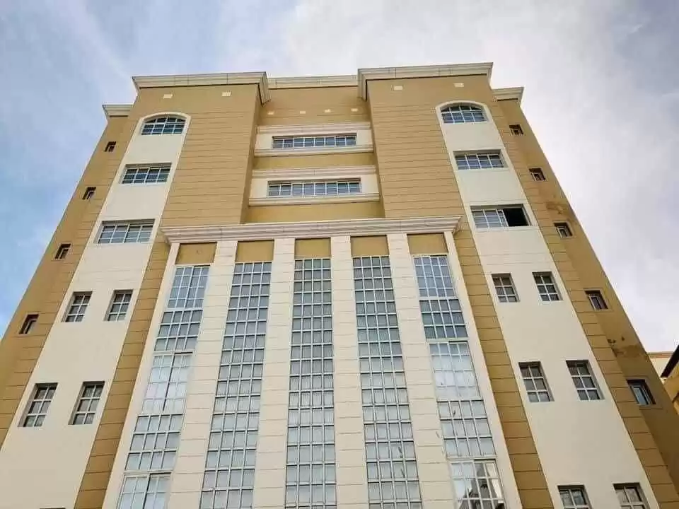 yerleşim Hazır Mülk 1 yatak odası U/F Apartman  kiralık içinde Al Sadd , Doha #14152 - 1  image 