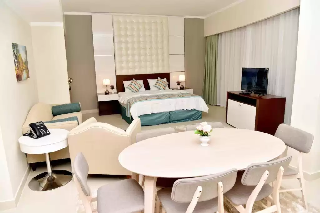 Wohn Klaar eigendom 1 Schlafzimmer F/F Wohnung  zu vermieten in Doha #14304 - 1  image 