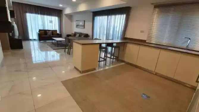 Жилой Готовая недвижимость 2 спальни Ж/Ж Квартира  в аренду в Аль-Садд , Доха #14336 - 1  image 