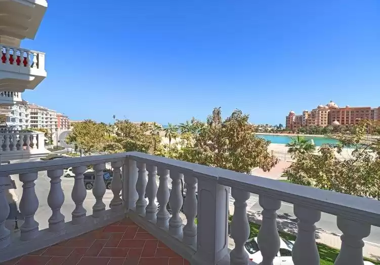 Residential Ready Property 3 Bedrooms S/F Apartment  for sale in Al Sadd , Doha #14346 - 1  image 
