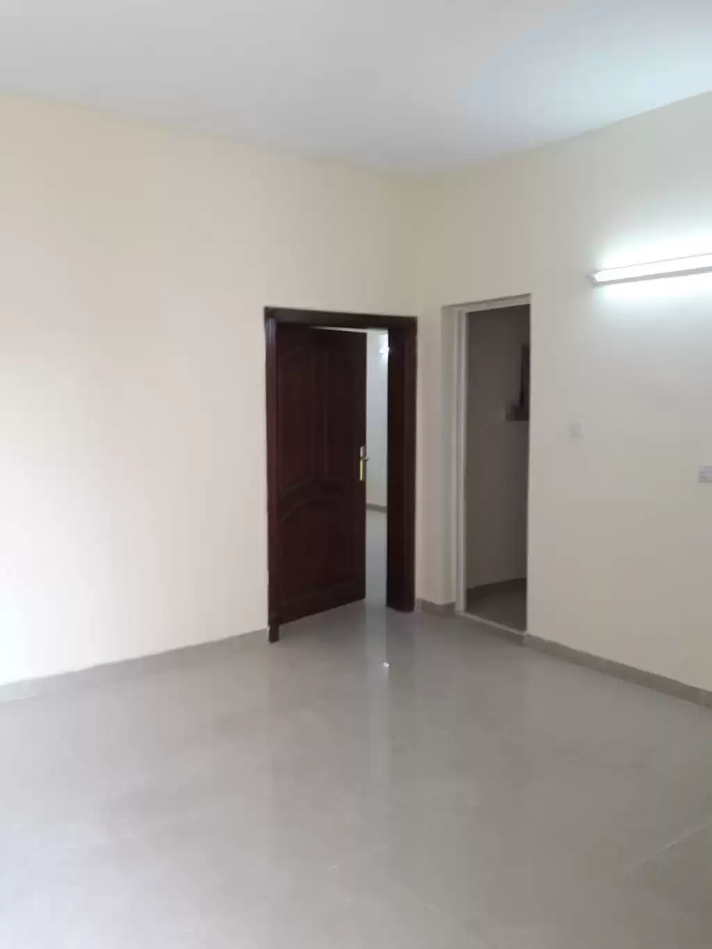 Résidentiel Propriété prête 2 chambres U / f Appartement  a louer au Al-Sadd , Doha #14395 - 1  image 