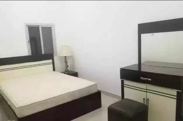 住宅 就绪物业 1 间卧室 楼/楼 公寓  出租 在 多哈 #14500 - 1  image 