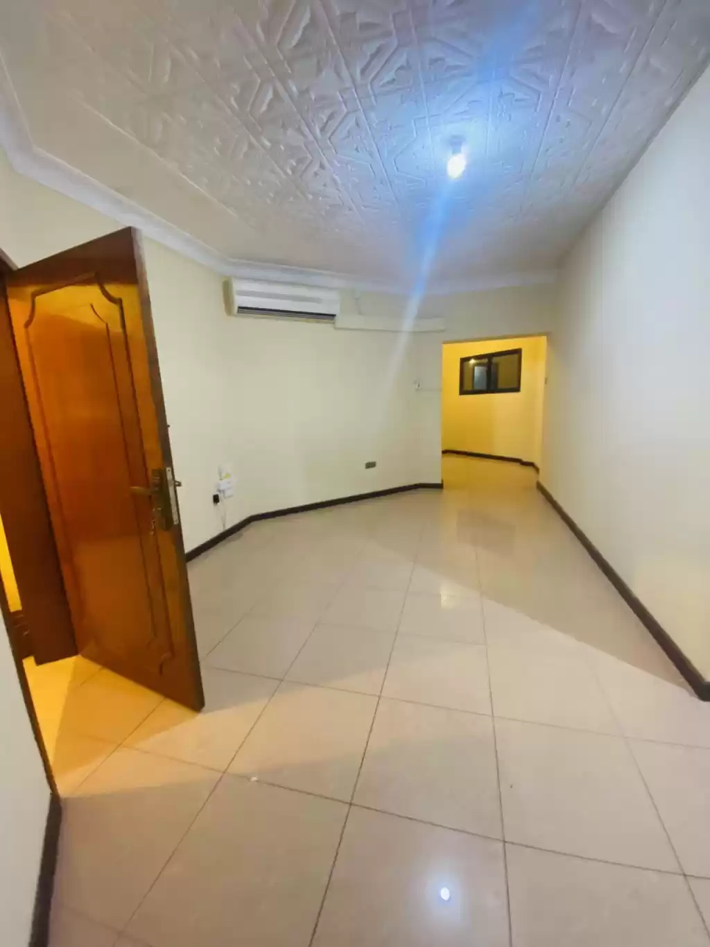 yerleşim Hazır Mülk 2 yatak odası S/F Apartman  kiralık içinde Al Sadd , Doha #14528 - 1  image 