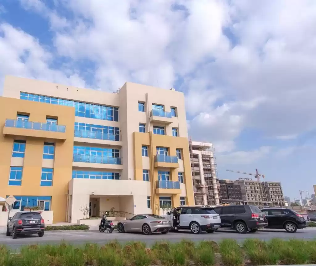 Residential Ready Property 1 Bedroom S/F Apartment  for rent in Al Sadd , Doha #14566 - 1  image 