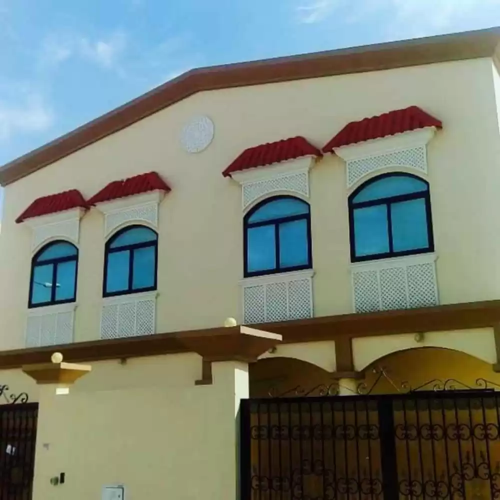 Wohn Klaar eigendom 1 Schlafzimmer U/F Wohnung  zu vermieten in Al Sadd , Doha #14573 - 1  image 