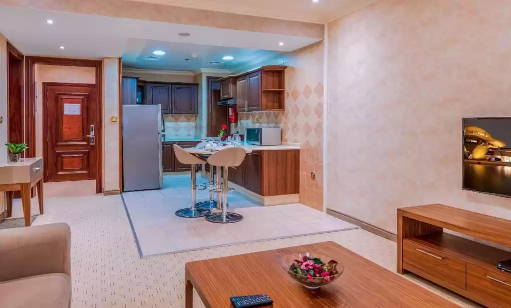 yerleşim Hazır Mülk 1 yatak odası F/F Apartman  kiralık içinde Al Sadd , Doha #14577 - 1  image 