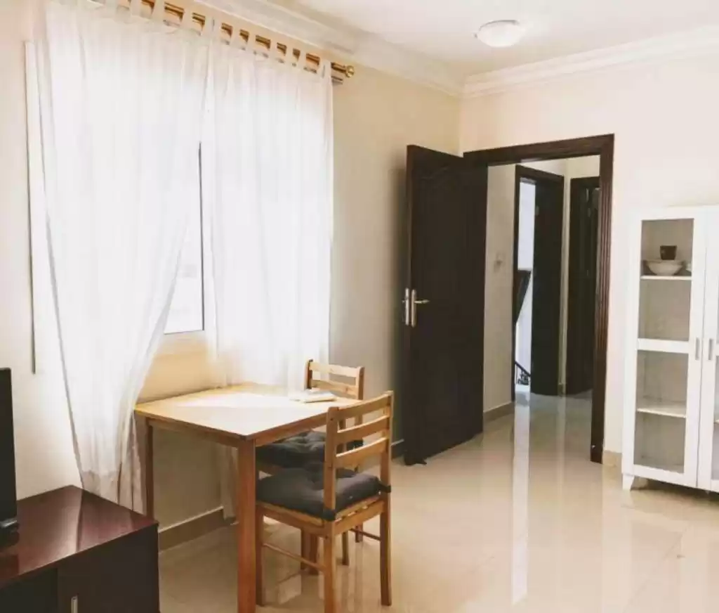 住宅 就绪物业 1 间卧室 楼/楼 阁楼  出租 在 萨德 , 多哈 #14671 - 1  image 