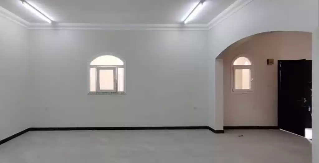 مسکونی املاک آماده 6 اتاق خواب U/F اپارتمان  برای اجاره که در السد , دوحه #14702 - 1  image 