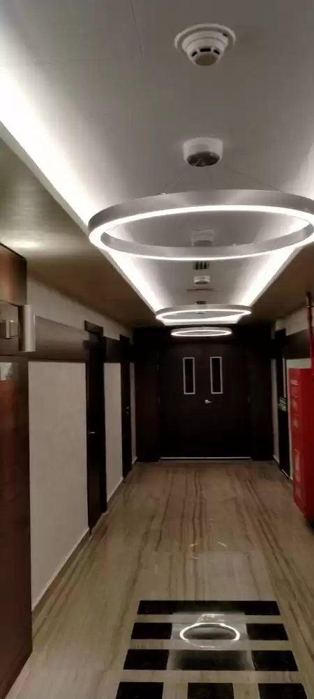 Résidentiel Propriété prête 2 chambres U / f Appartement  à vendre au Al-Sadd , Doha #14728 - 1  image 
