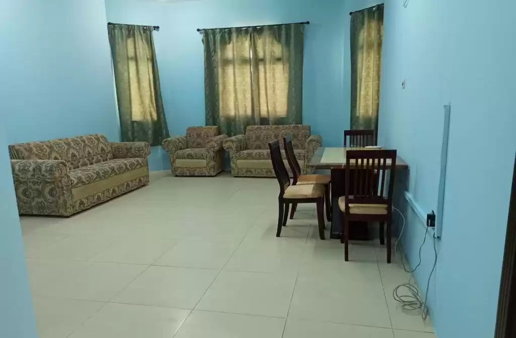 Residential Ready Property 2 Bedrooms F/F Apartment  for rent in Al Sadd , Doha #14765 - 1  image 