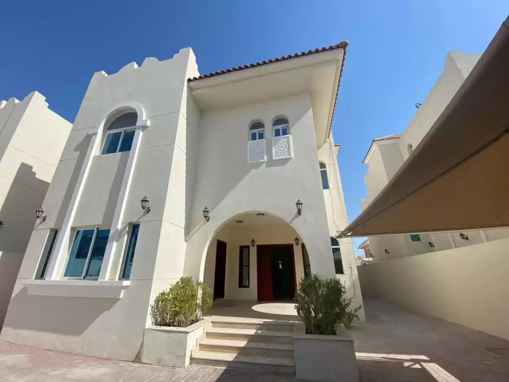 Résidentiel Propriété prête 6 chambres U / f Villa autonome  a louer au Doha #14779 - 1  image 