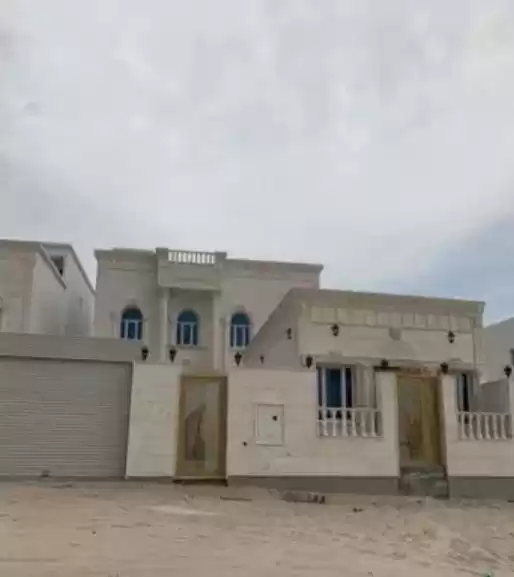 سكني عقار جاهز 7 غرف  غير مفروش فيلا  للبيع في السد , الدوحة #14802 - 1  صورة 