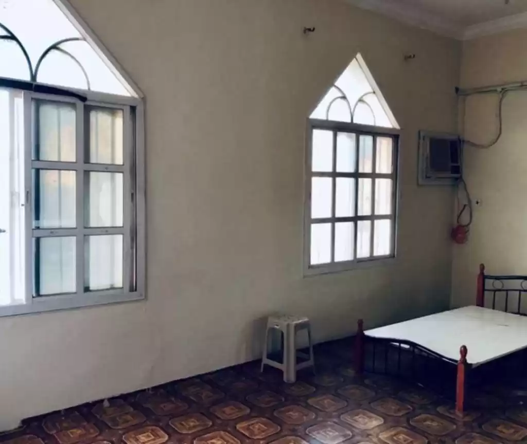 Résidentiel Propriété prête 1 chambre F / F Appartement  a louer au Al-Sadd , Doha #14812 - 1  image 