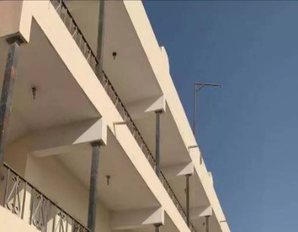 住宅 就绪物业 7+ 卧室 U/F 劳改营  出租 在 多哈 #14854 - 1  image 