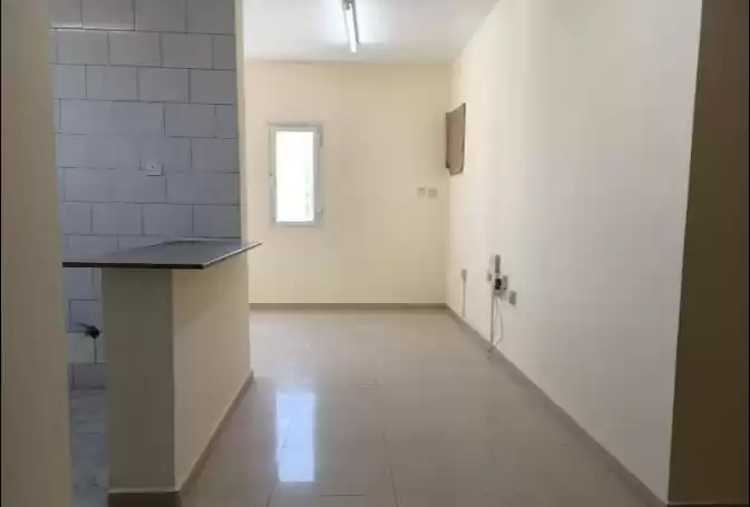 مسکونی املاک آماده 2 اتاق خواب U/F اپارتمان  برای اجاره که در السد , دوحه #14872 - 1  image 
