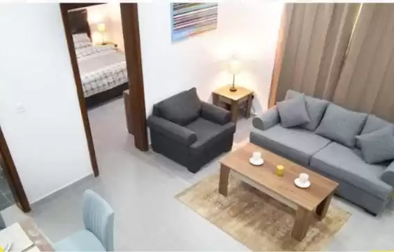 Résidentiel Propriété prête 1 chambre F / F Appartement  a louer au Al-Sadd , Doha #14883 - 1  image 