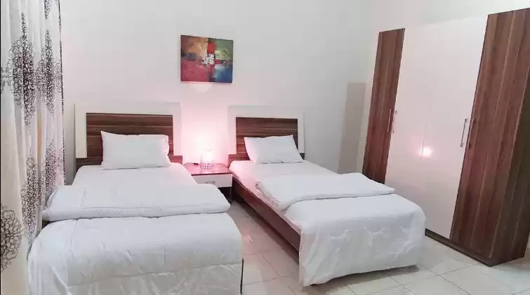 yerleşim Hazır Mülk 3 yatak odası F/F Apartman  kiralık içinde Al Sadd , Doha #14911 - 1  image 