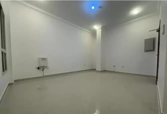 Résidentiel Propriété prête 2 chambres U / f Appartement  a louer au Al-Sadd , Doha #15085 - 1  image 