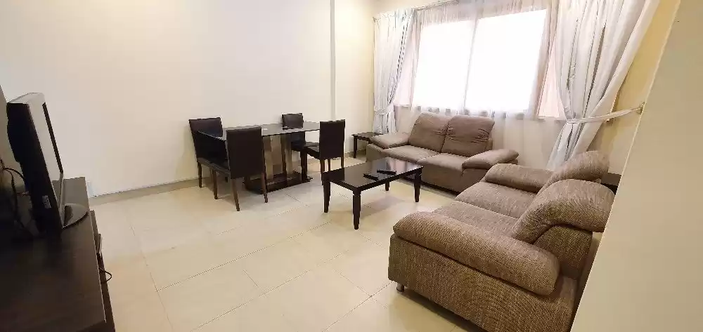 住宅 就绪物业 2 间卧室 楼/楼 公寓  出租 在 萨德 , 多哈 #15137 - 1  image 
