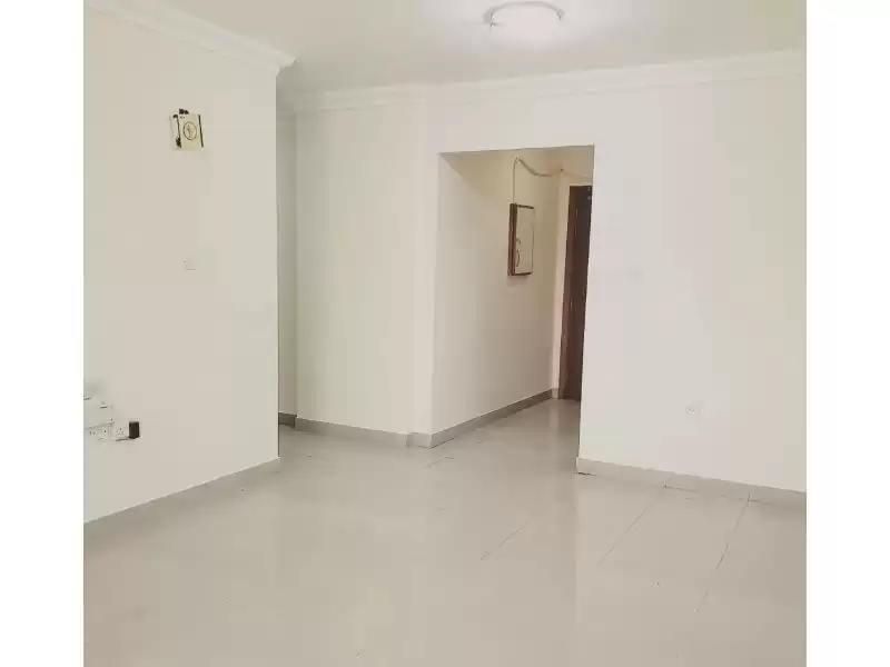 مسکونی املاک آماده 2 اتاق خواب U/F اپارتمان  برای اجاره که در دوحه #15248 - 1  image 