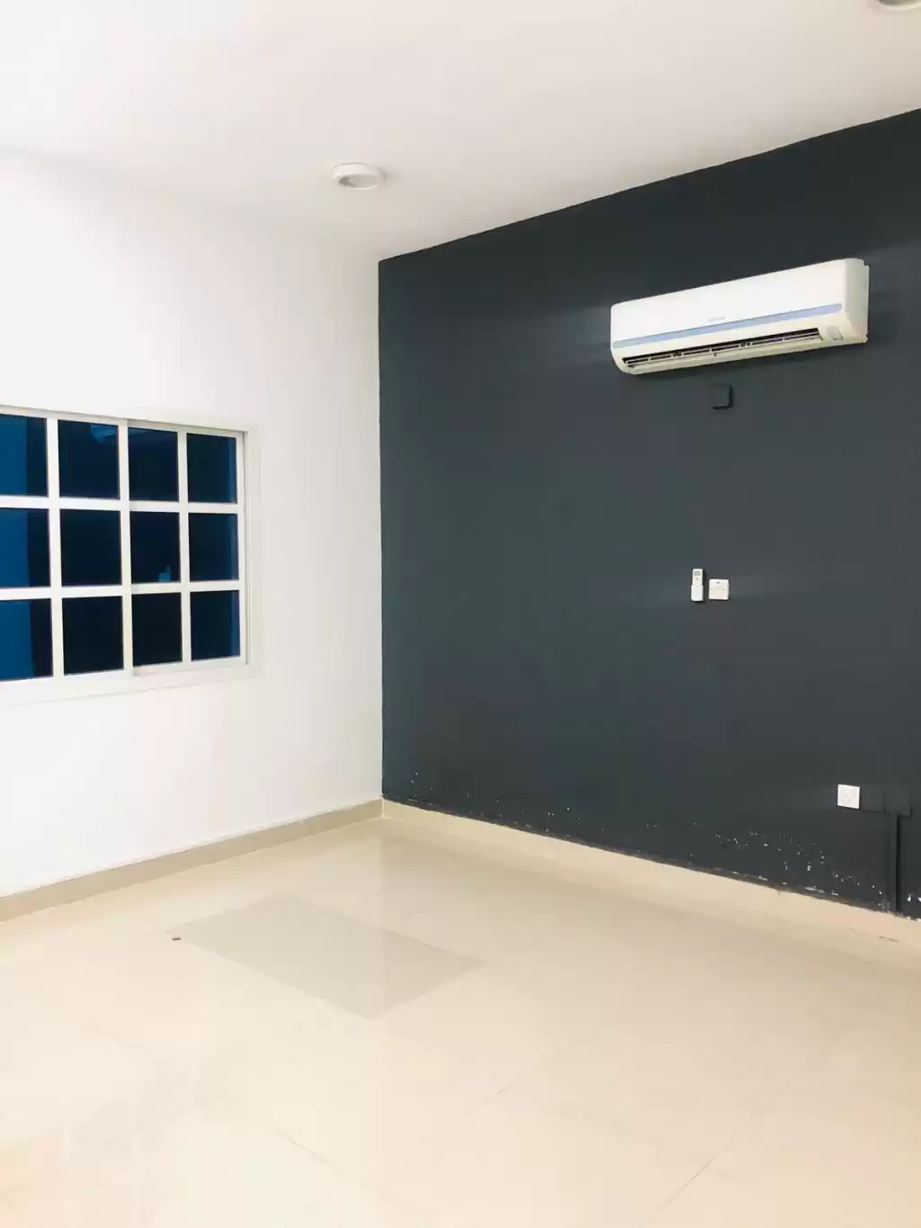 yerleşim Hazır Mülk 2 yatak odası U/F Müstakil Villa  kiralık içinde Al Sadd , Doha #15313 - 1  image 