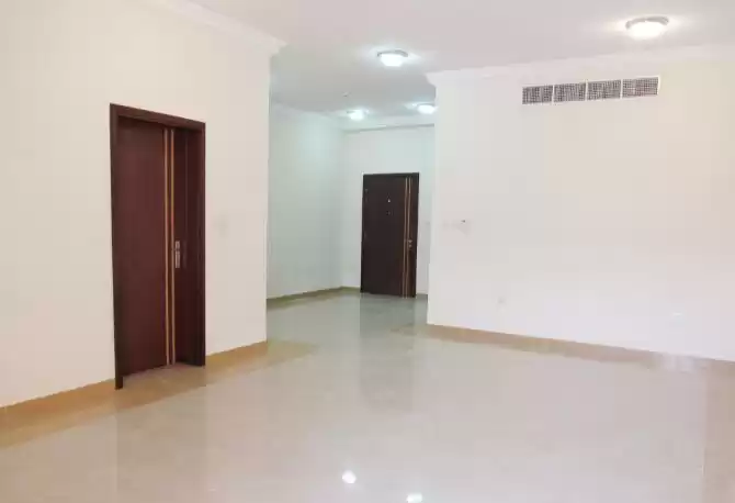 Résidentiel Propriété prête 2 chambres U / f Appartement  a louer au Al-Sadd , Doha #15366 - 1  image 